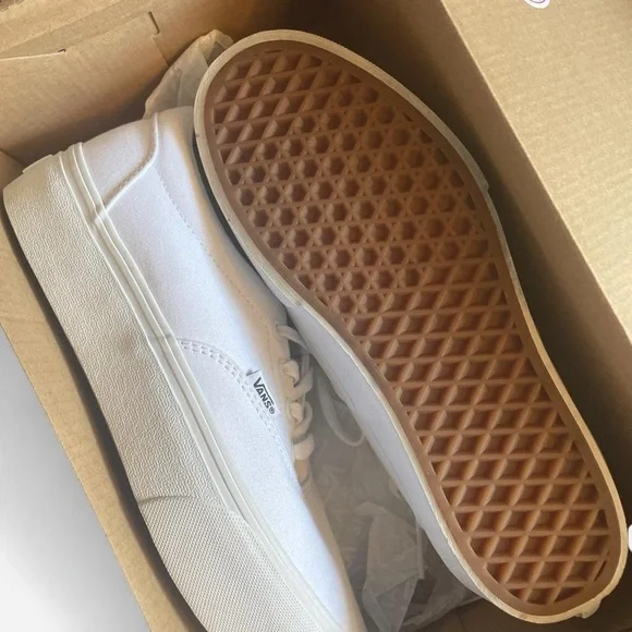 Vans Platform Canvas Sneakers - White - Picture 3 of 3